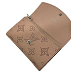 Louis Vuitton Coin Purse Mahina Porte Monnaie Magnolia Leather Cowhide — view 3
