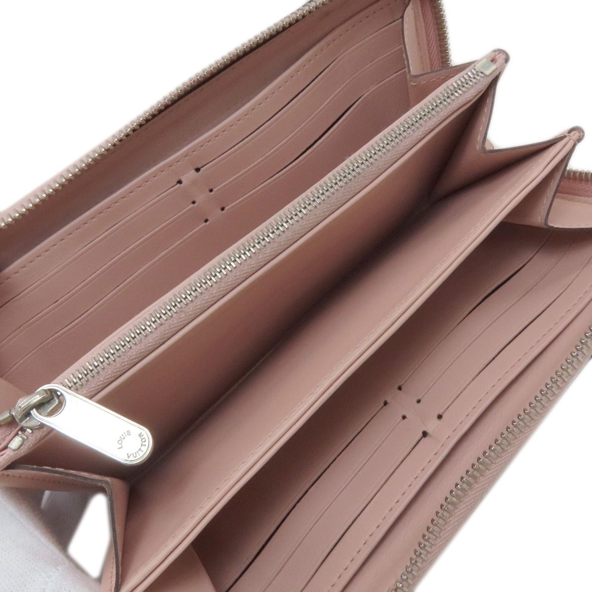 Louis Vuitton Zippy Wallet Mahina Leather — view 5