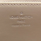 Louis Vuitton Zippy Wallet Mahina Leather — view 6