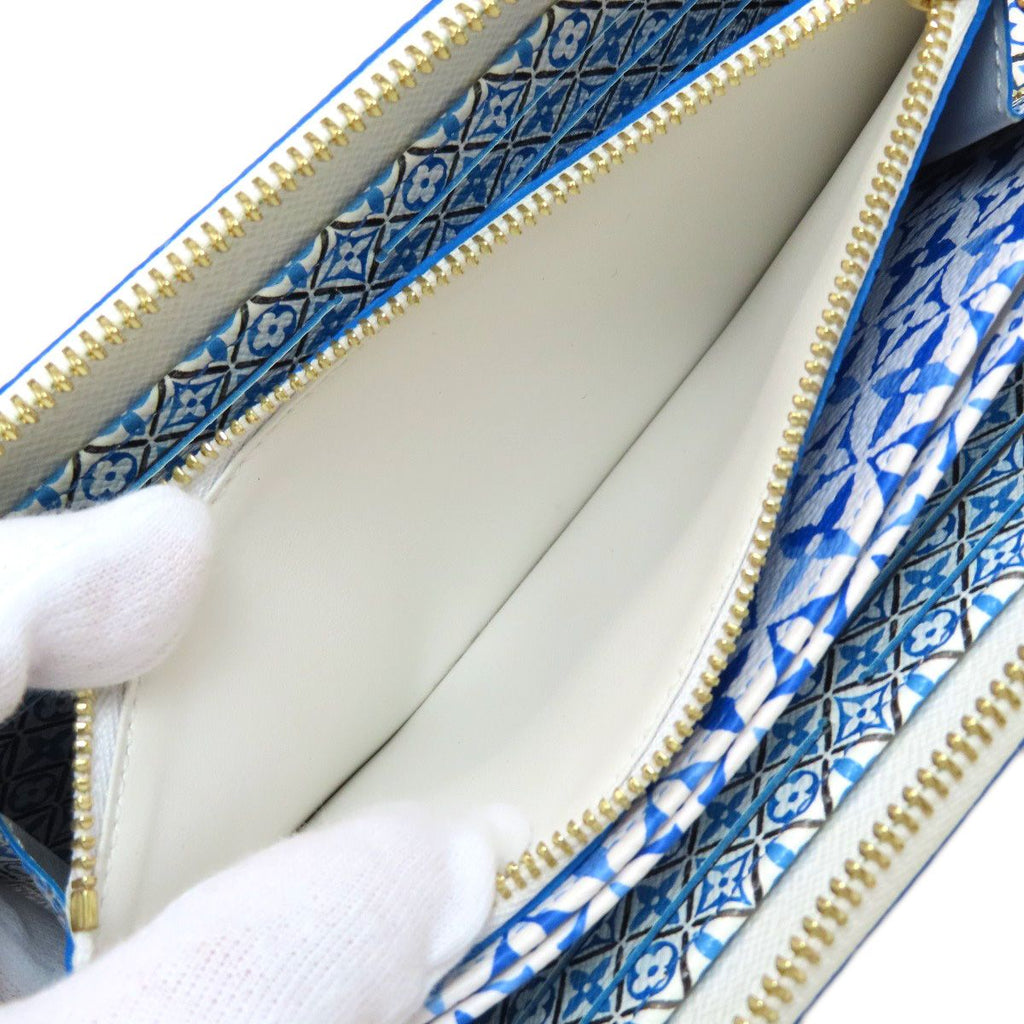 Louis Vuitton Zippy Wallet by the Pool Monogram Giant — view 5