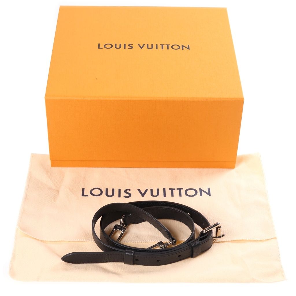 Louis Vuitton Epi Marelle Shoulder Bag 2-Way Black Leather — view 8
