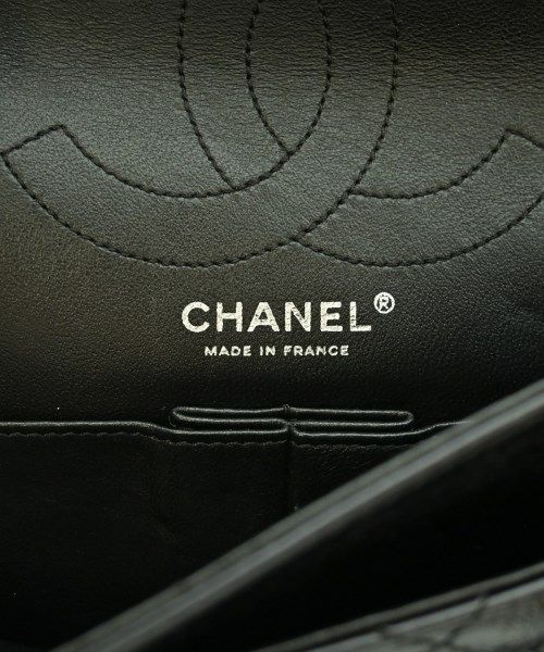 Chanel Shoulder Bag Black — view 6