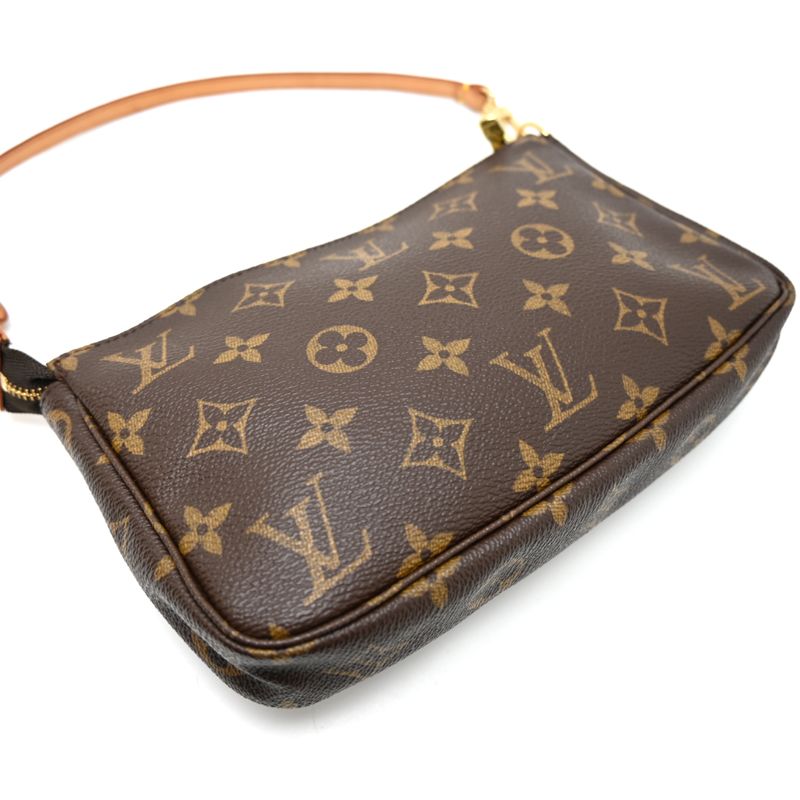 Louis Vuitton Shoulder Bag — view 4