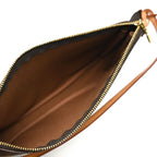 Louis Vuitton Shoulder Bag — view 6