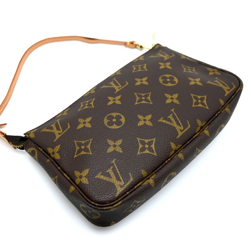 Louis Vuitton Shoulder Bag — view 4