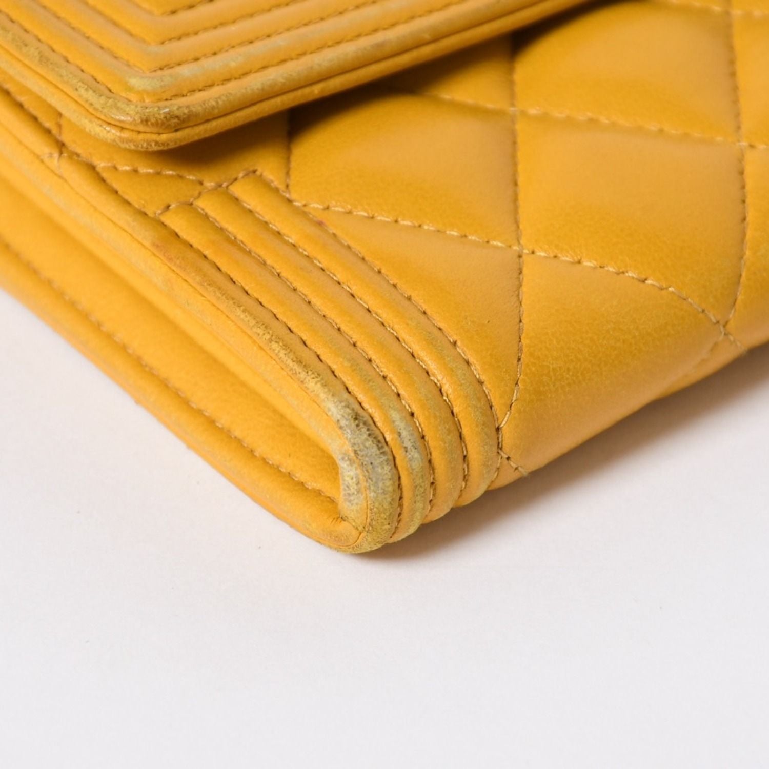 Chanel Boy Wallet CC Logo Lambskin Yellow Gold — view 8