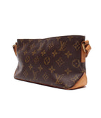 Louis Vuitton Shoulder Bag Crossbody Trotteur Monogram — view 3