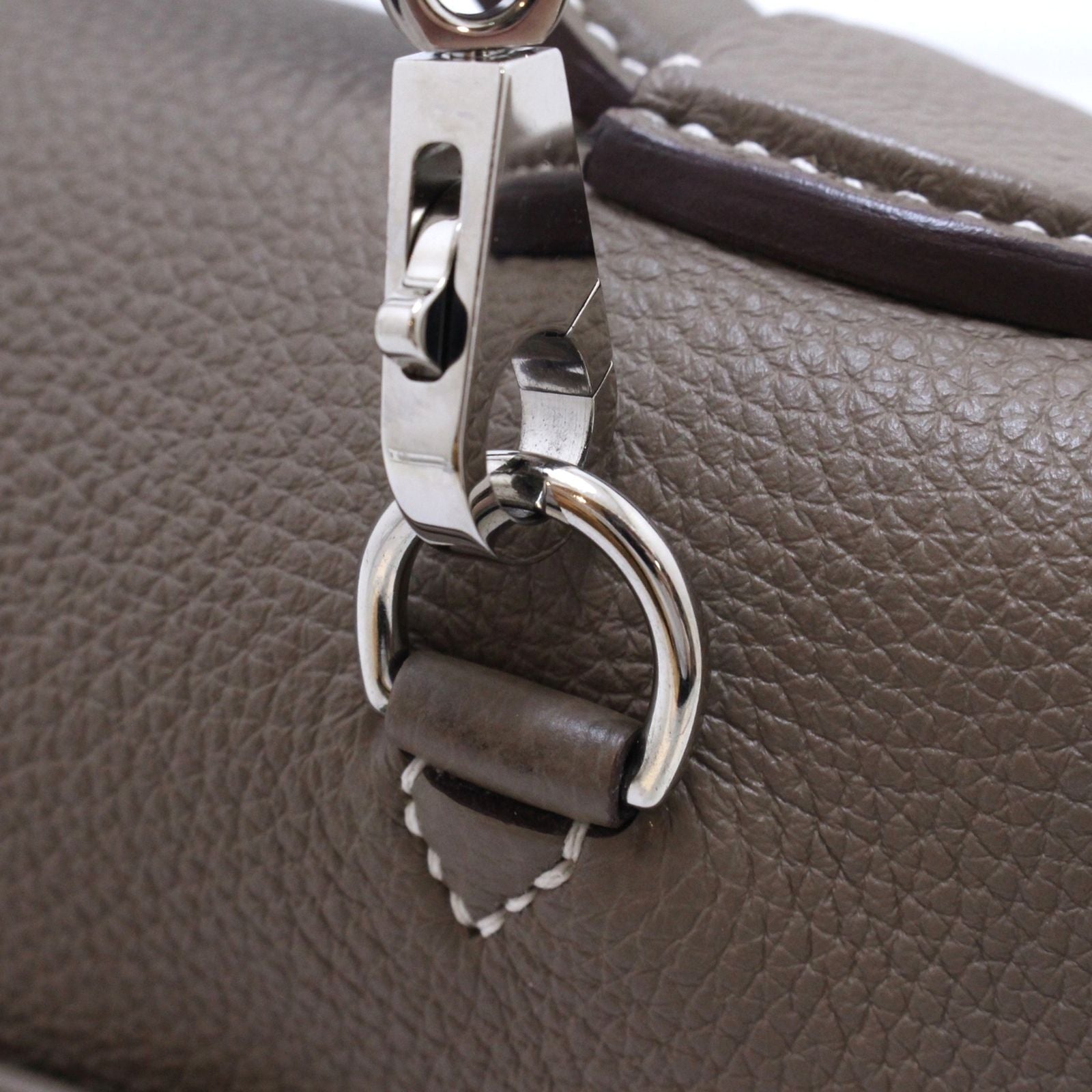 Hermes Sac Vanquatre 29 24/24 Shoulder Bag Evercolor Veau Swift Etoupe Palladium — view 5