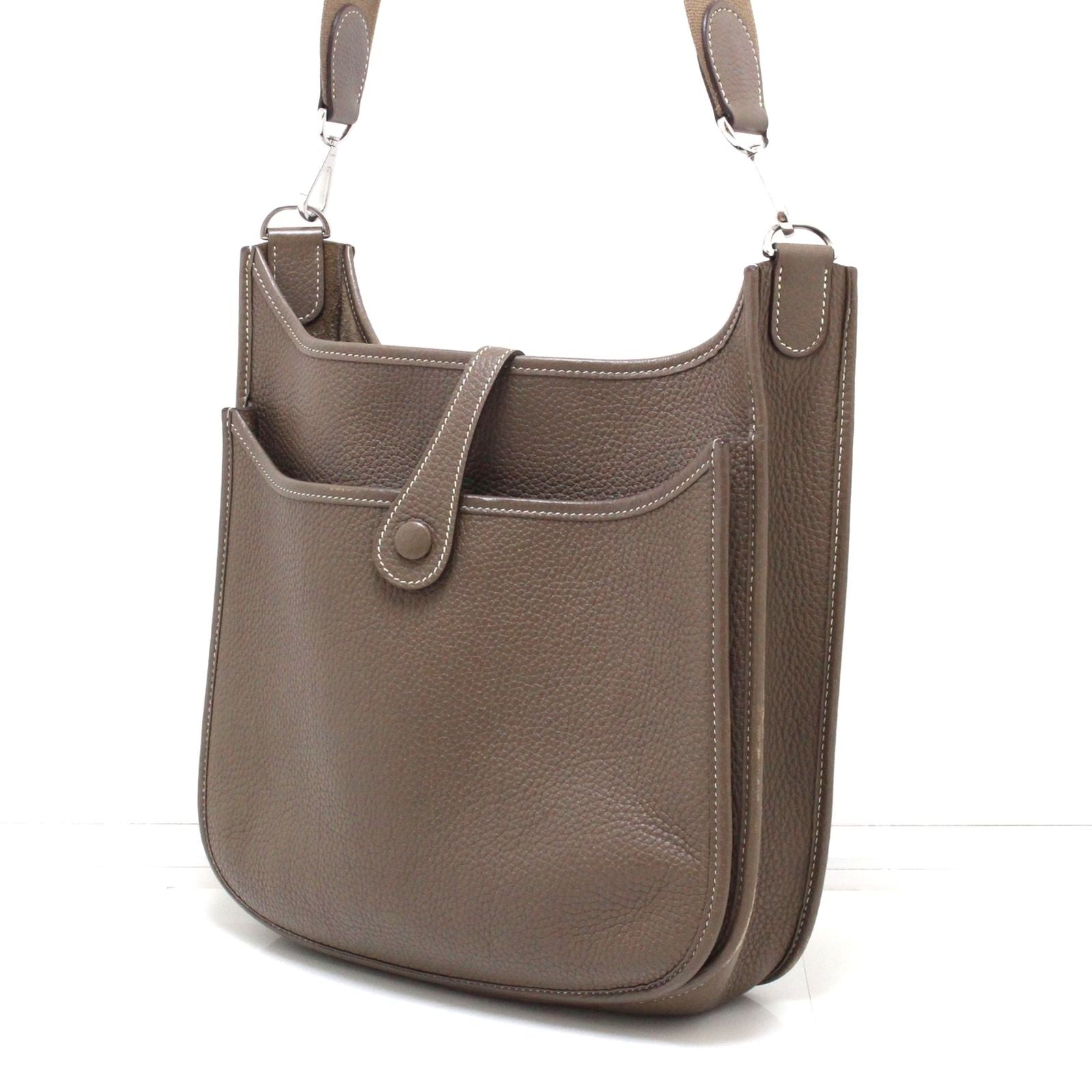 Hermes Evelyne III Trois PM Shoulder Bag Taurillon Clemence Etoupe Palladium — view 3