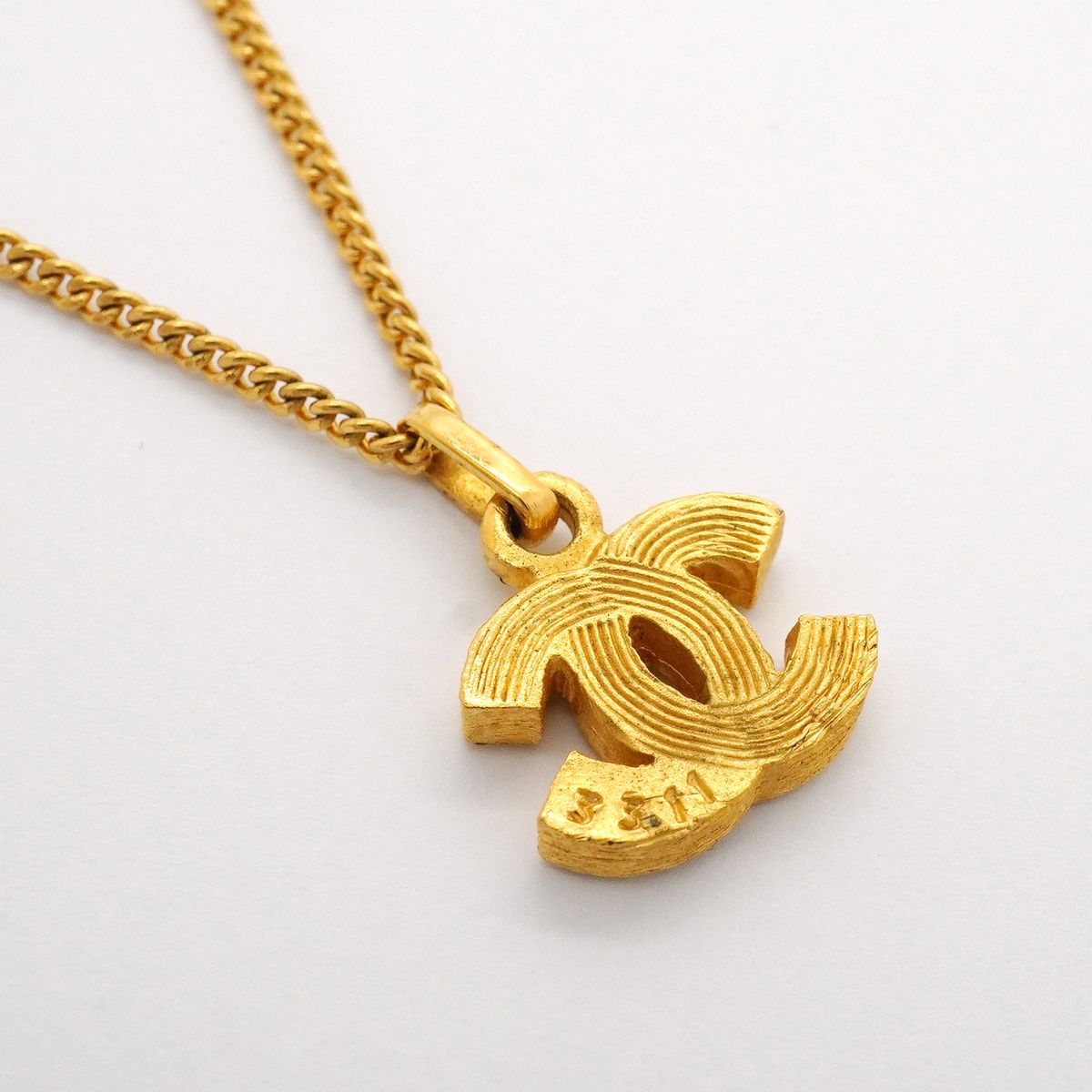 Chanel Necklace Vintage CC Logo Gold Plated Rhinestone — view 2