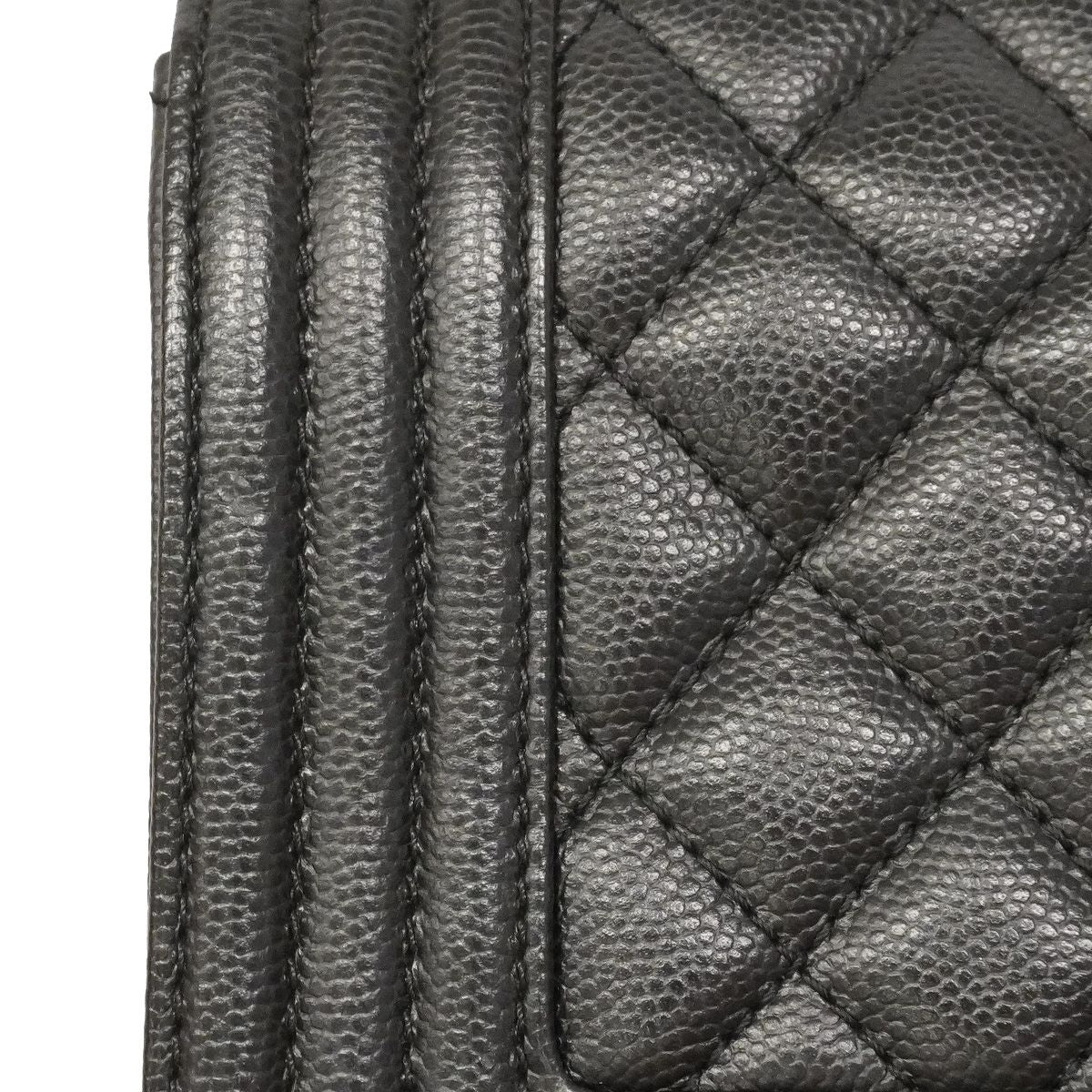 Chanel Shoulder Bag Boy Caviar Leather Black Gold — view 8