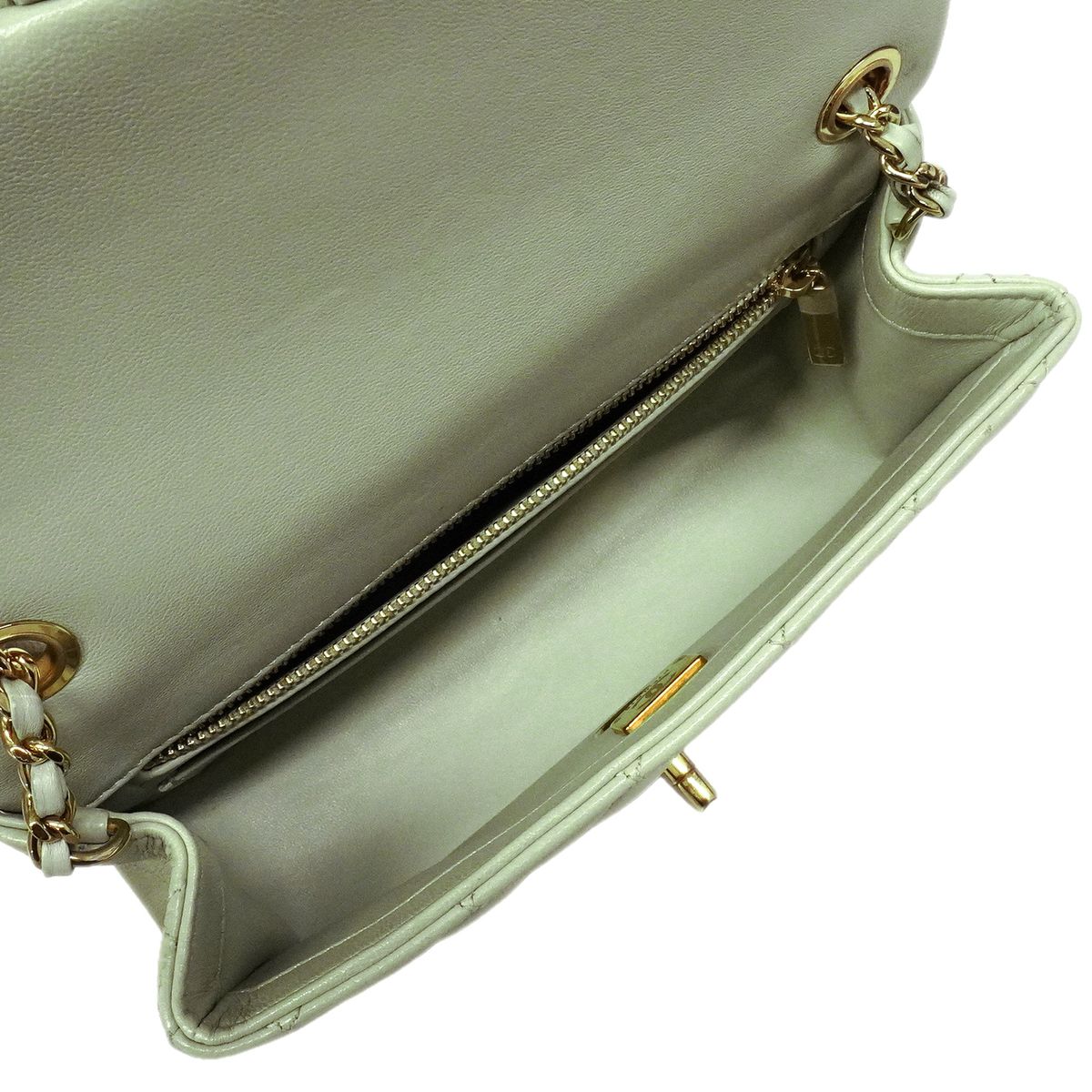 Chanel Shoulder Bag Mini Quilted Lambskin Green Champagne Gold — view 4