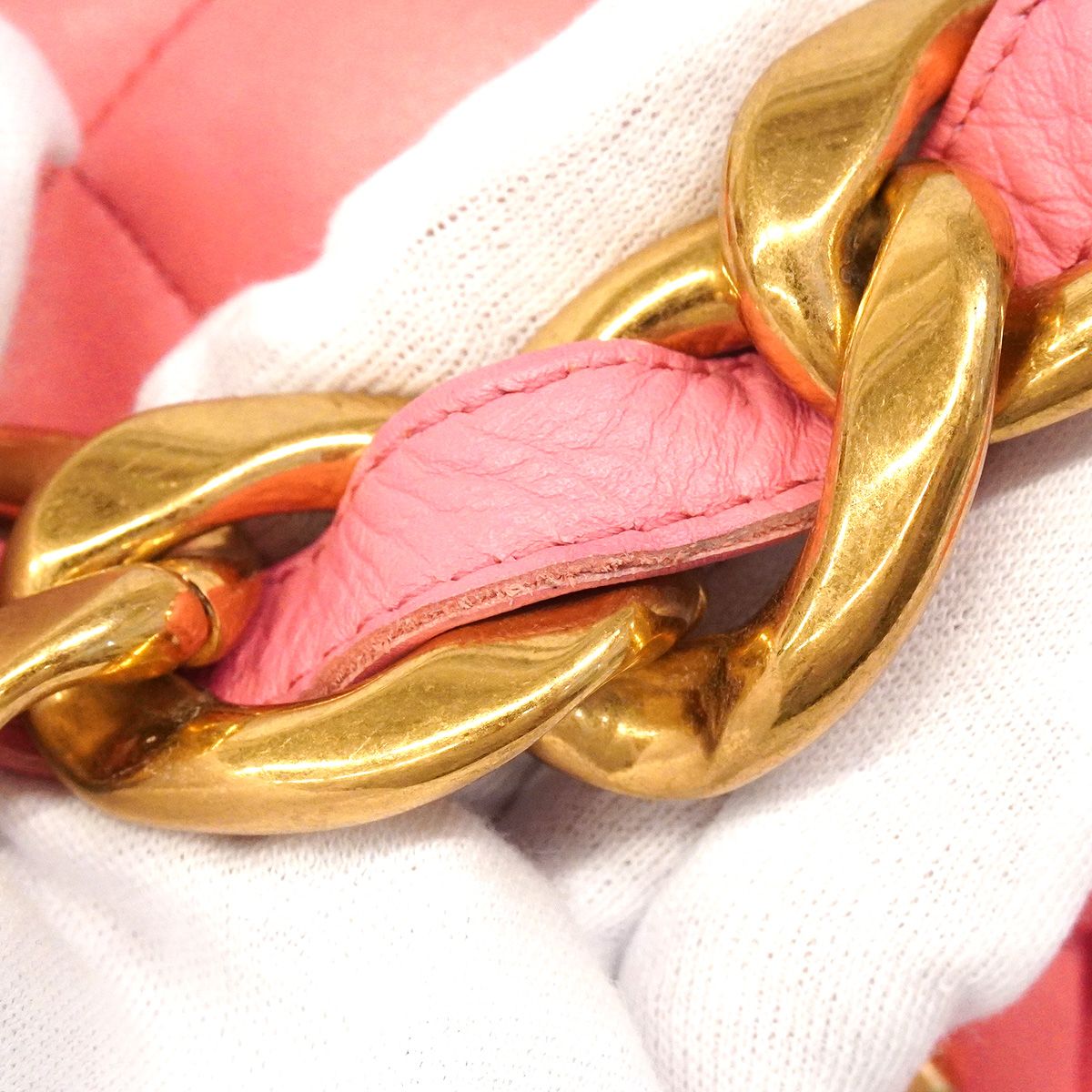 Chanel Shoulder Bag Quilted Lambskin Pink Gold — view 8