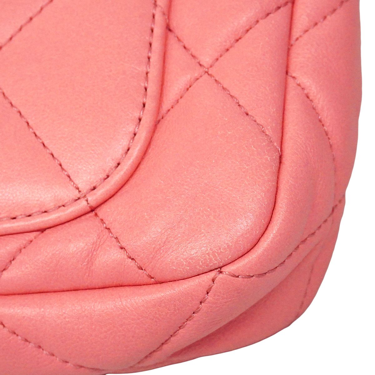 Chanel Shoulder Bag Quilted Lambskin Pink Gold — view 6