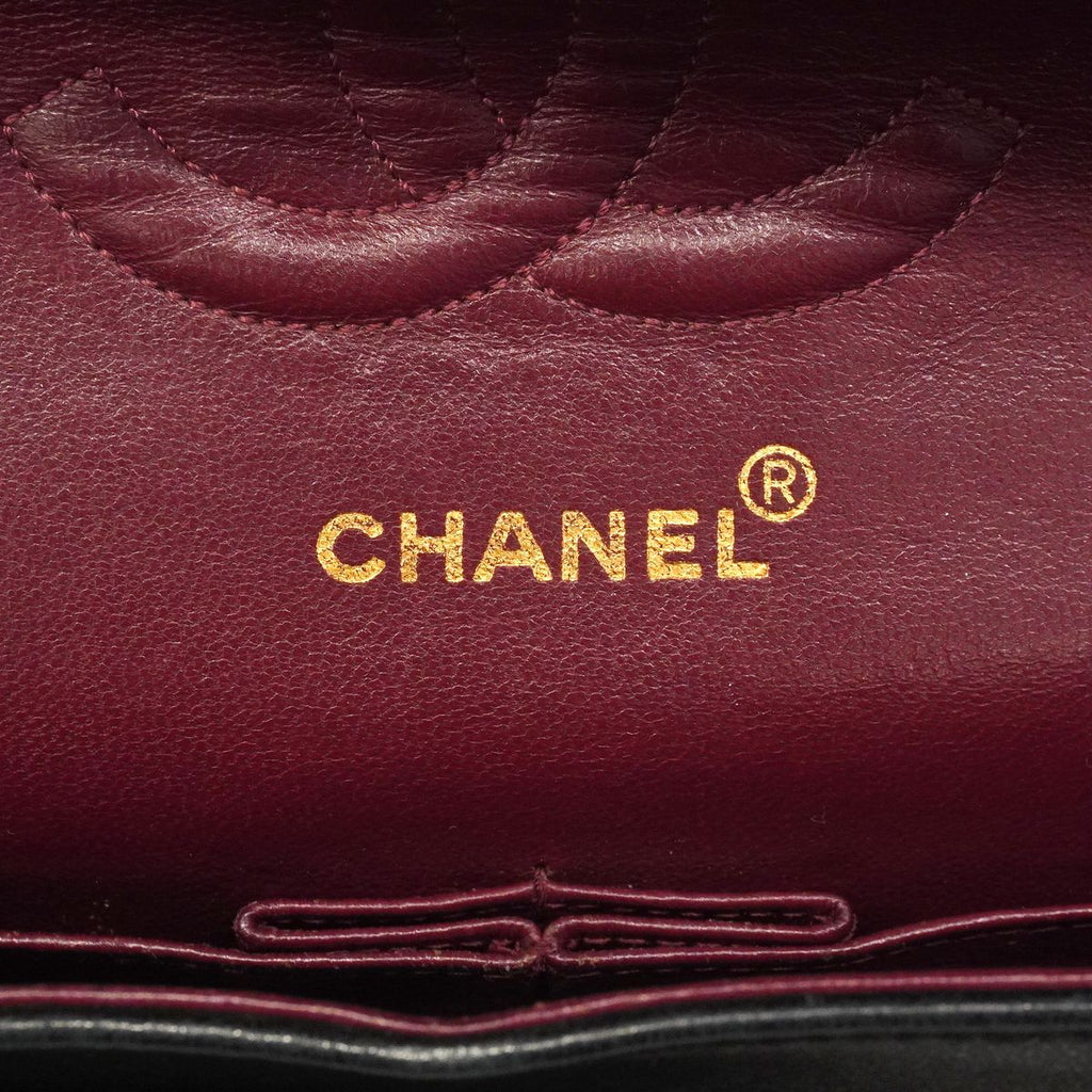 Chanel Shoulder Bag Quilted Lambskin Black Gold — view 5