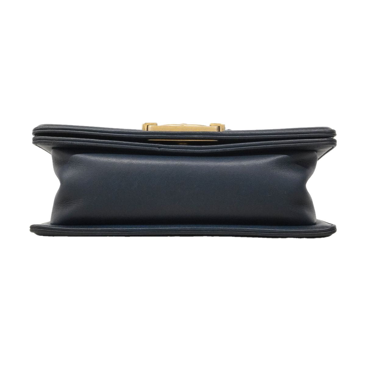 Chanel Shoulder Bag Boy Lambskin Navy Gold — view 3