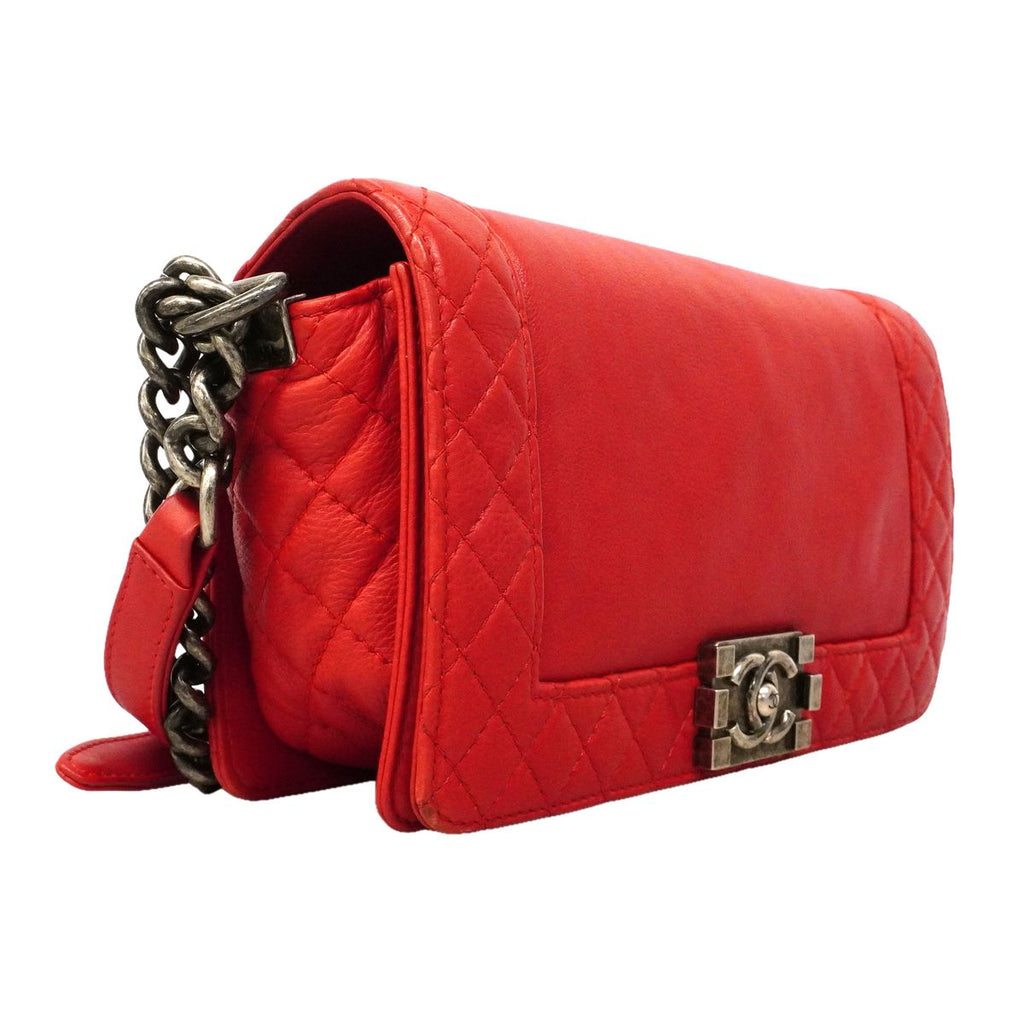 Chanel Shoulder Bag Boy Leather Red Silver — view 2