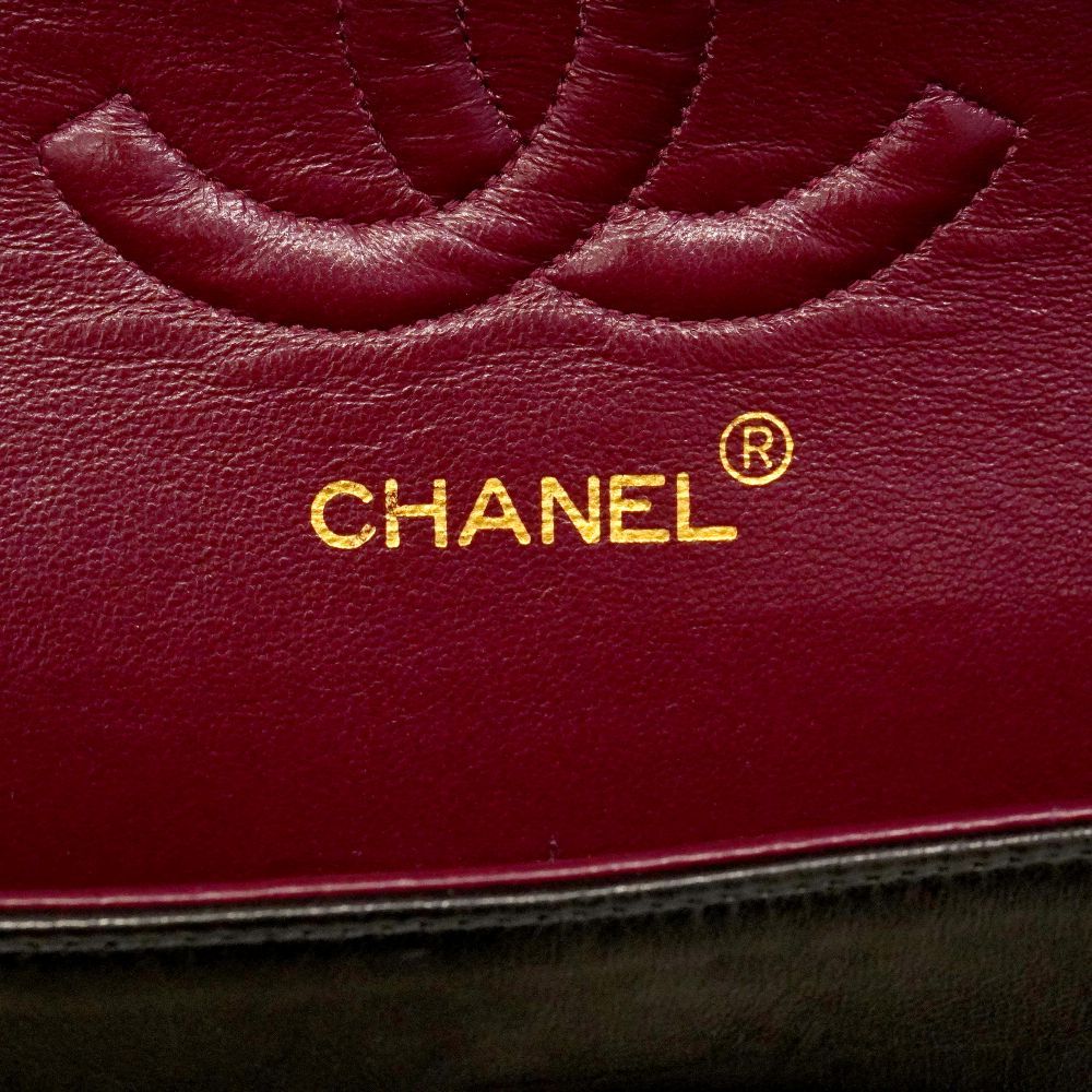 Chanel Shoulder Bag Quilted Lambskin Black Gold — view 5