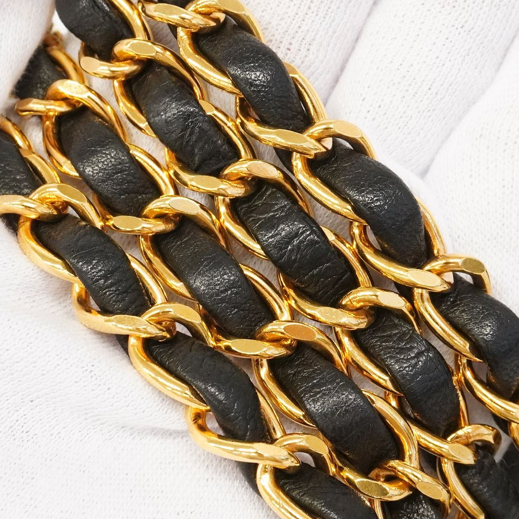 Chanel Shoulder Bag Diana Lambskin Black Gold — view 7