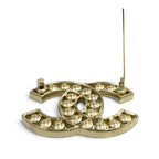 Chanel CC Logo Faux Pearl Brooch White Gold — view 5
