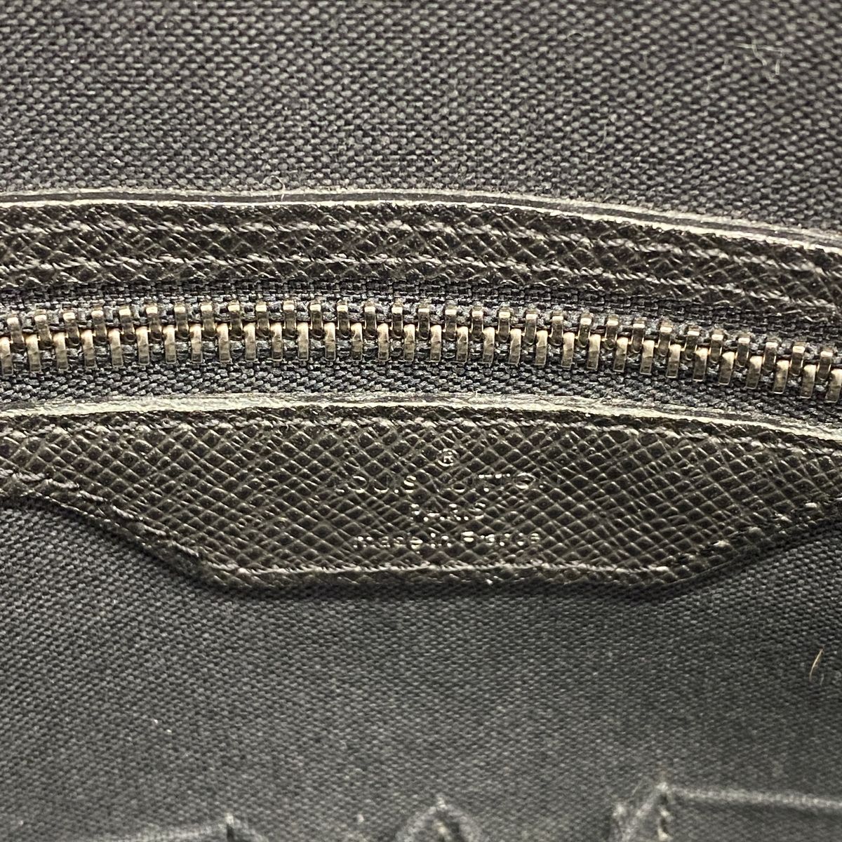 Louis Vuitton Shoulder Bag Taiga Roman GM Ardoise — view 5