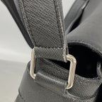 Louis Vuitton Shoulder Bag Taiga Roman GM Ardoise — view 8