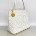 Chanel Tote Bag Reissue Caviar Leather White Gold — view 2