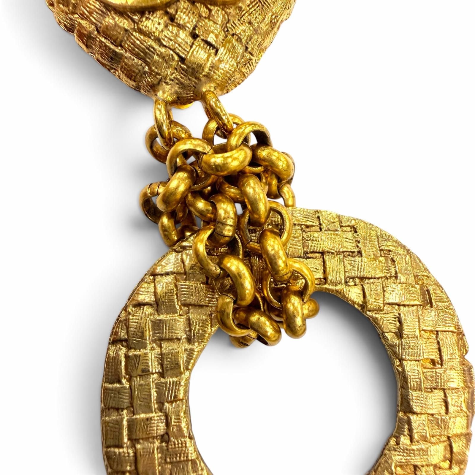Chanel Vintage 29 Metal CC Logo Chain Hoop Earrings Gold — view 6