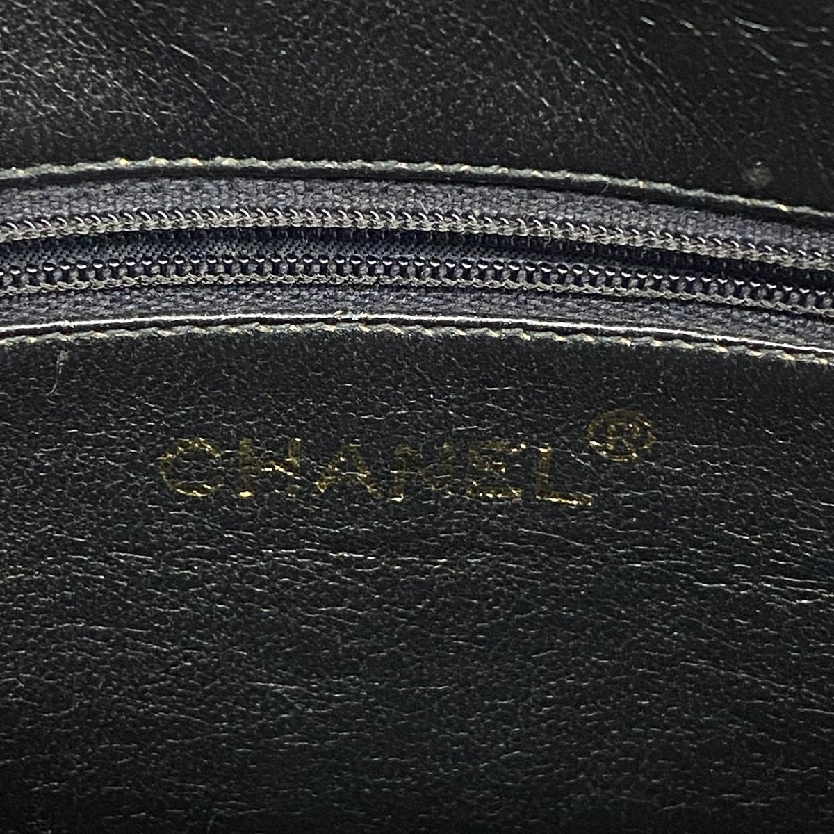 Chanel Shoulder Bag Quilted Lambskin Black Gold — view 5