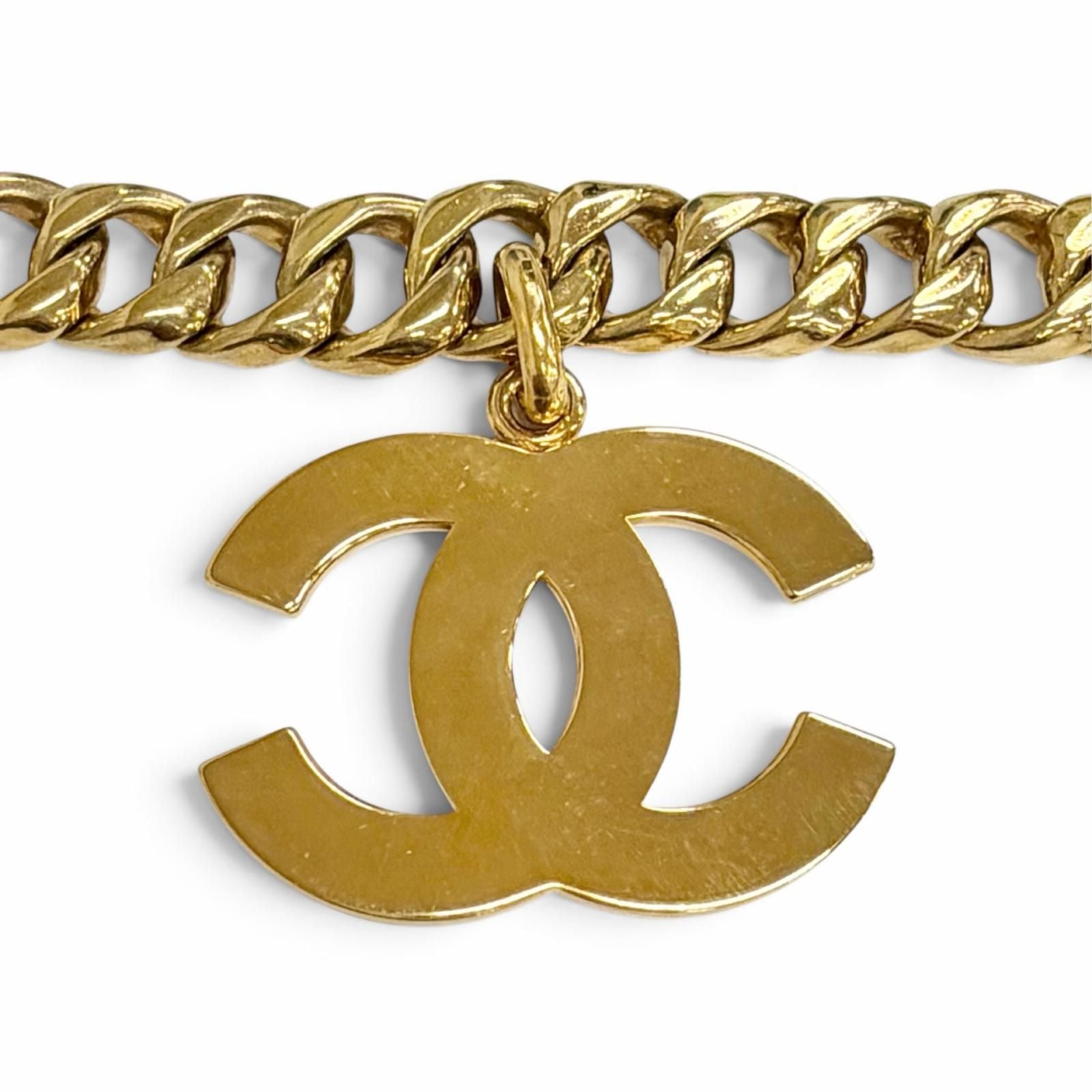 Chanel Vintage 93A CC Logo Chain Belt Gold — view 5