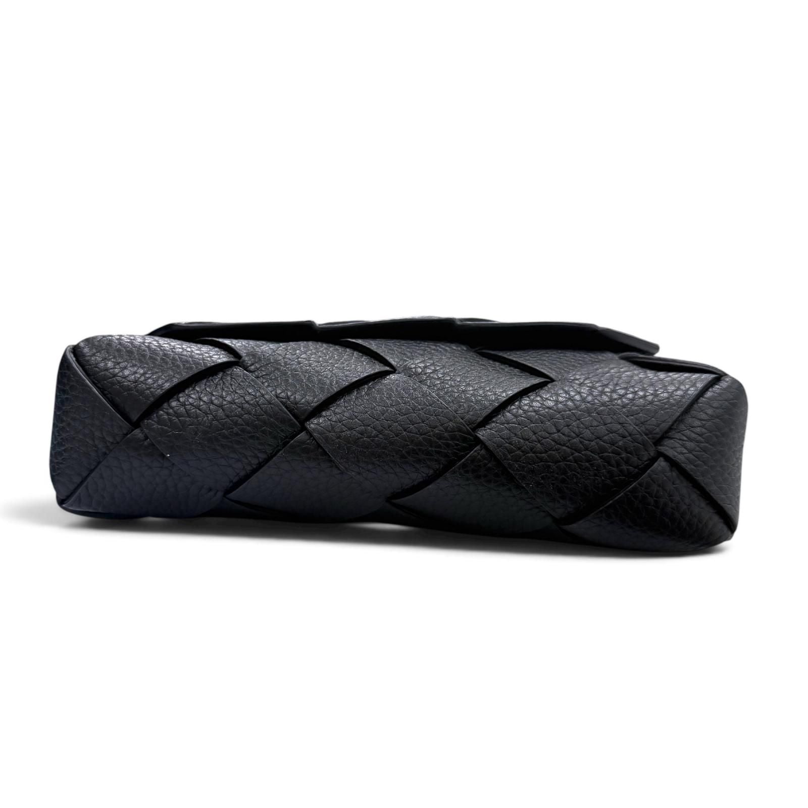 Bottega Veneta Diago Gray Leather Intrecciato Shoulder Bag Black — view 5