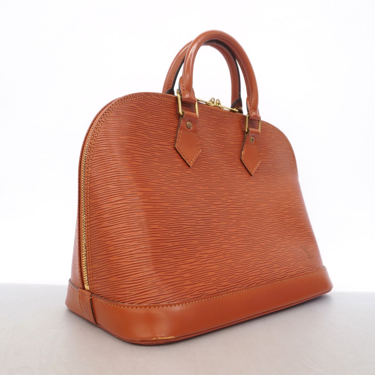 Louis Vuitton Handbag Epi Alma Kenya Brown — view 2