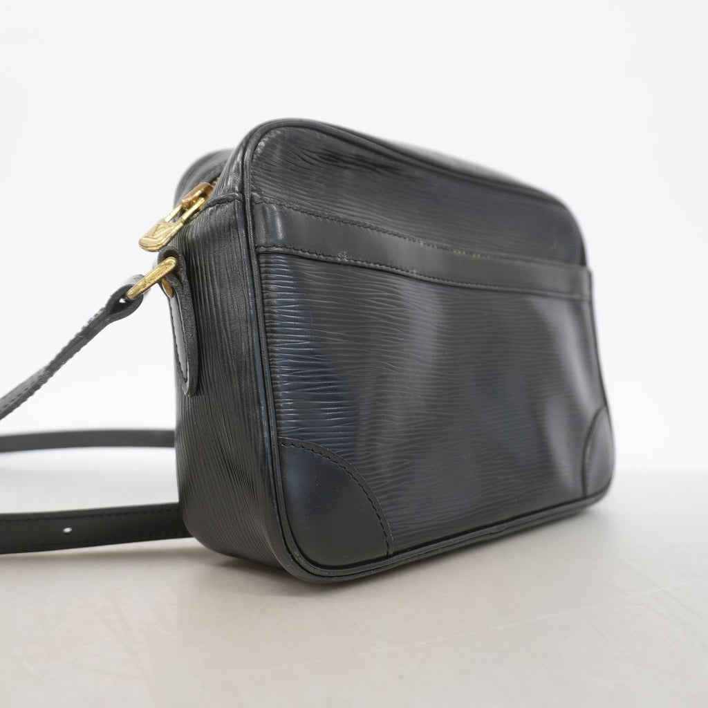 Louis Vuitton Shoulder Bag Epi Trocadero 24 Noir — view 2