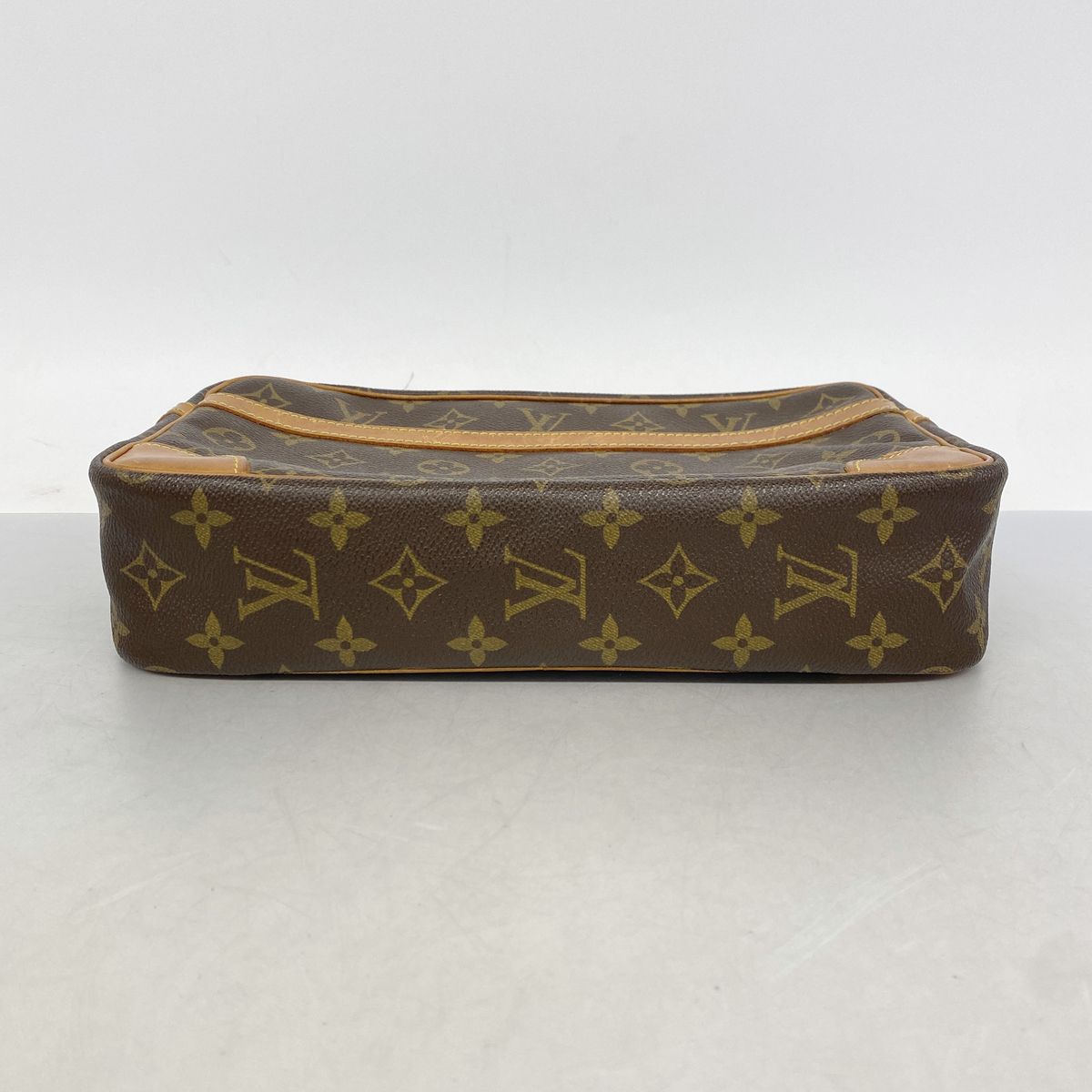 Louis Vuitton Clutch Monogram Compiegne 28 Brown — view 3