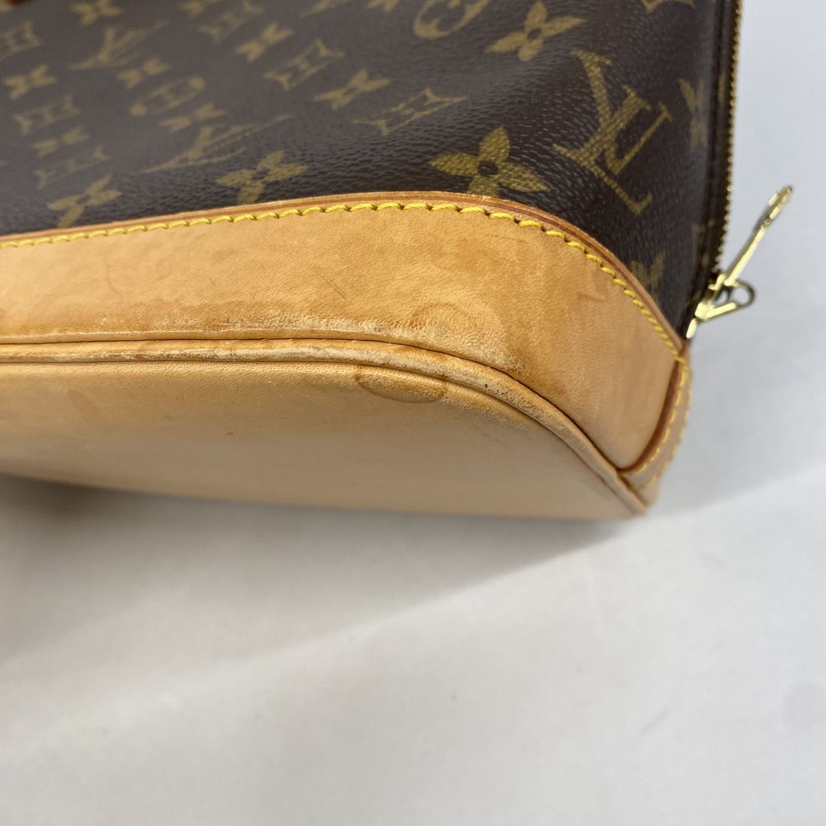 Louis Vuitton Handbag Monogram Alma Brown — view 6