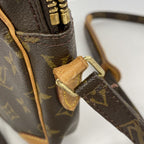 Louis Vuitton Shoulder Bag Monogram Danube Brown — view 7