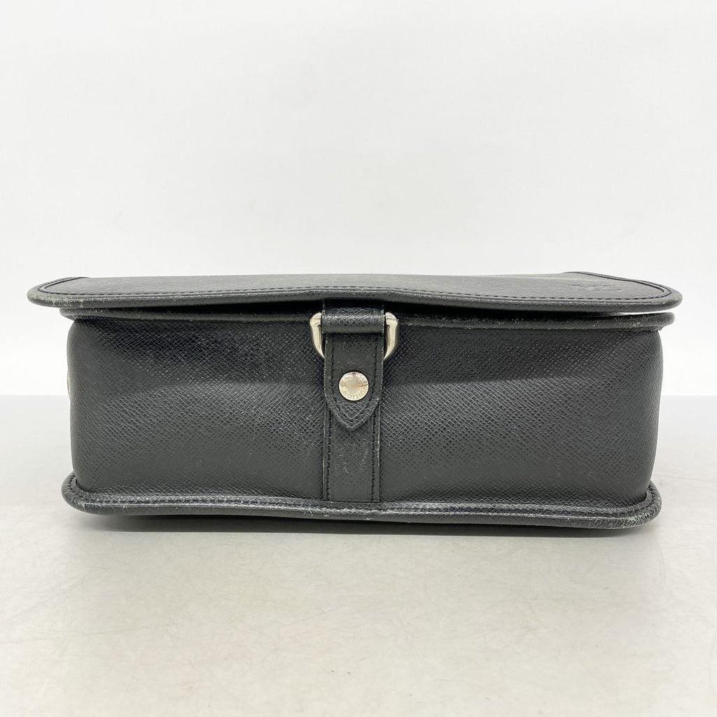 Louis Vuitton Shoulder Bag Taiga Andrei Ardoise — view 3