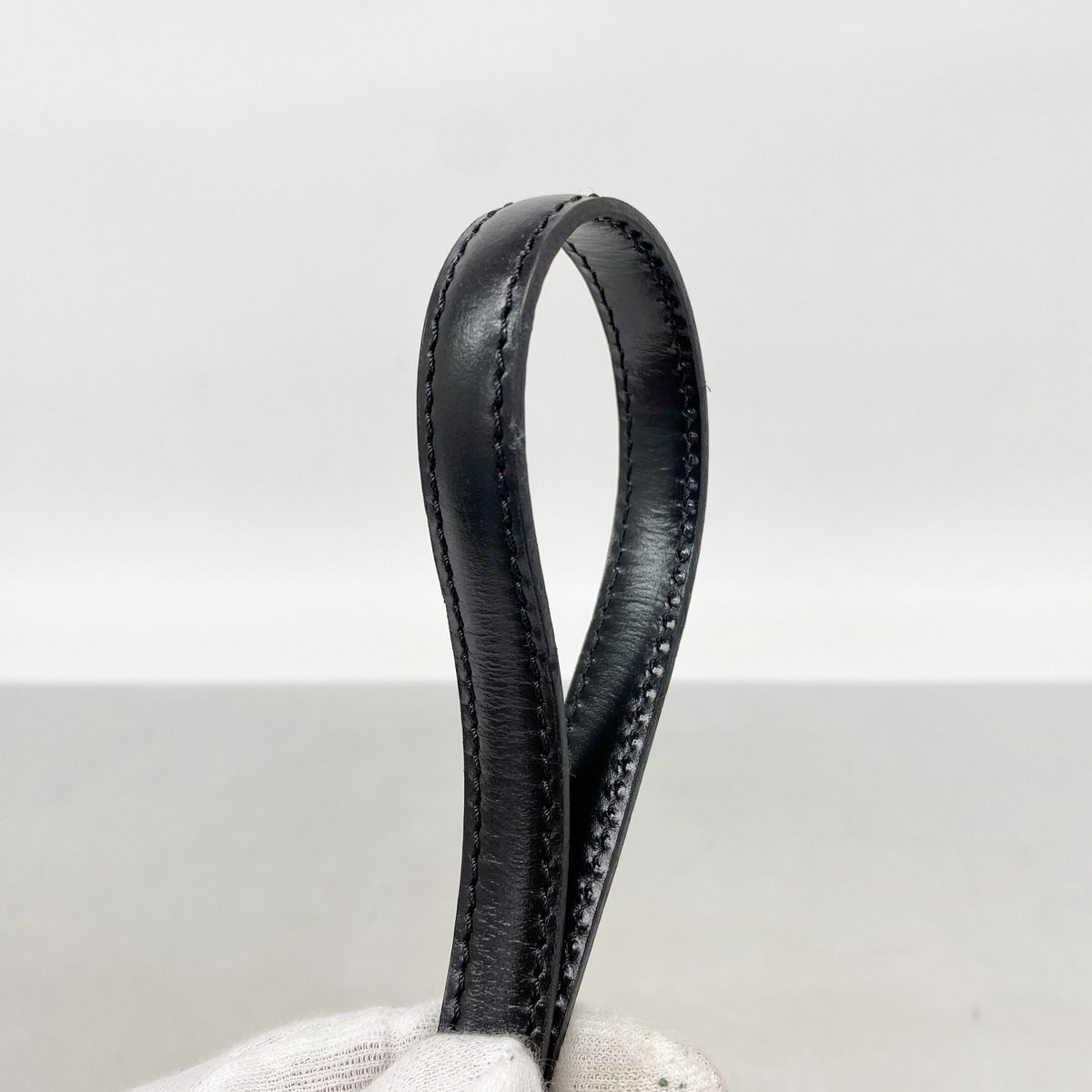 Louis Vuitton Shoulder Bag Epi Prebourg Noir — view 8