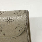 Louis Vuitton Trifold Wallet Mahina Portefeuille Amelia Taupe — view 7
