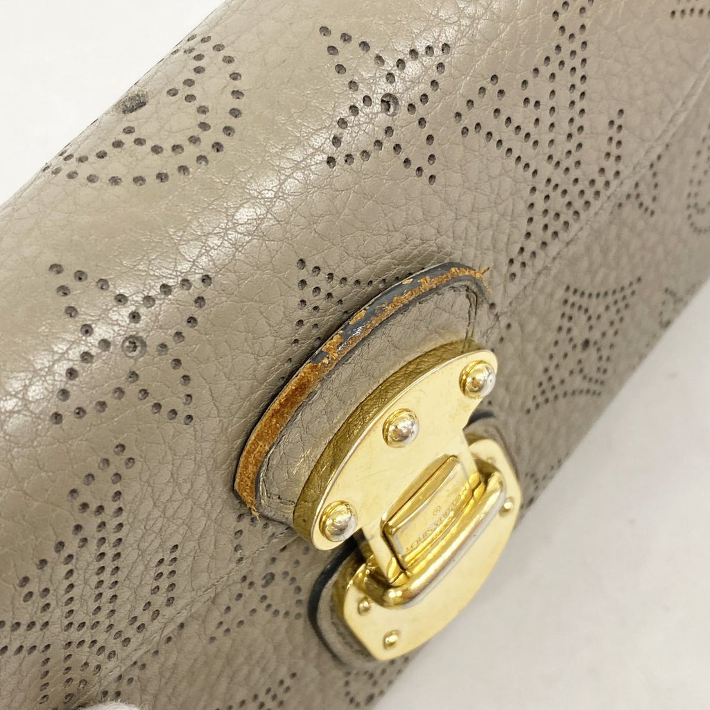Louis Vuitton Trifold Wallet Mahina Portefeuille Amelia Taupe — view 5