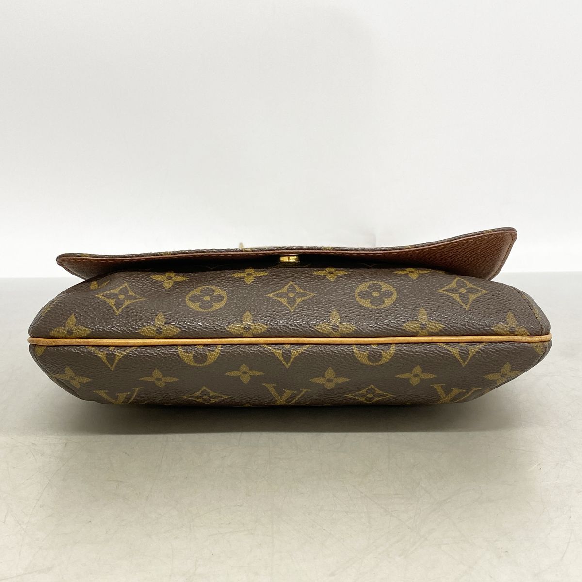 Louis Vuitton Shoulder Bag Monogram Musette Tango Short Strap Brown — view 3