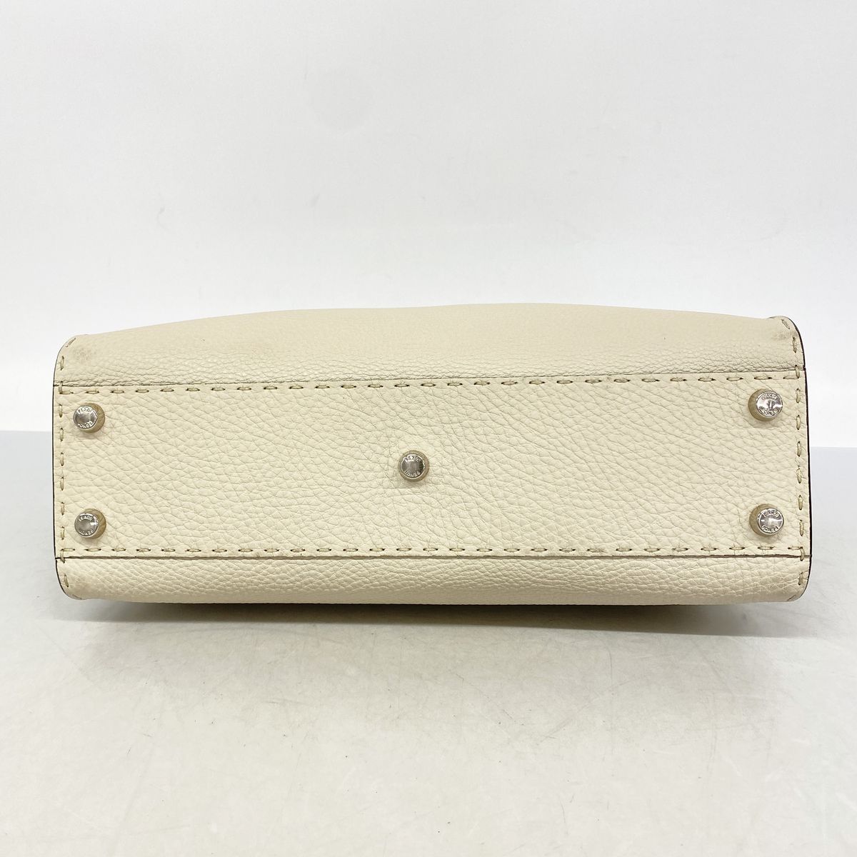 Fendi Handbag Selleria Peekaboo Leather Beige Silver 2-Way Bag — view 3
