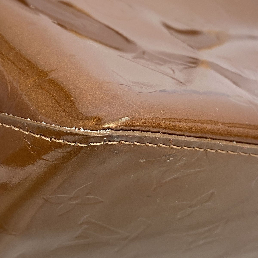 Louis Vuitton Handbag Vernis Reade PM Blanc — view 6