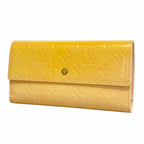 Louis Vuitton Trifold Wallet Vernis Porte Tresor International Marshmallow Pink