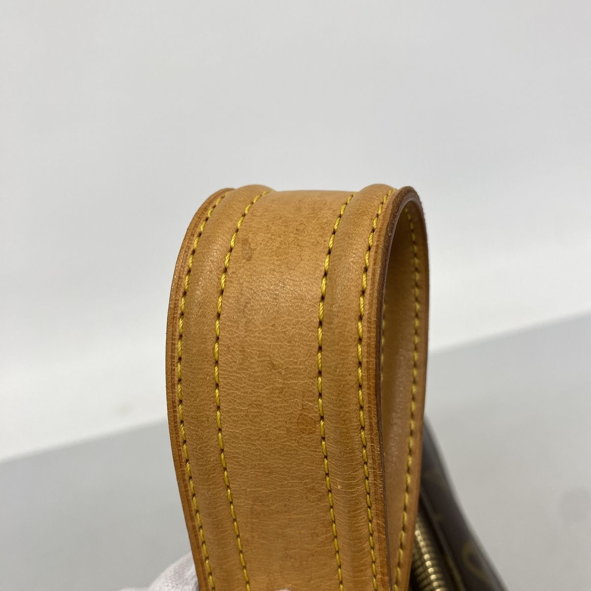 Louis Vuitton Shoulder Bag Monogram Viva-Cite GM Brown — view 7