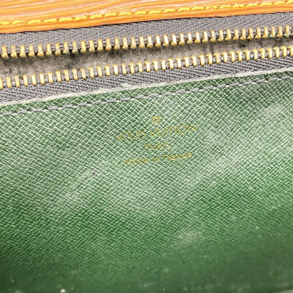 Louis Vuitton Clutch Epi Pochette Series Dragonne Cipango Gold — view 5