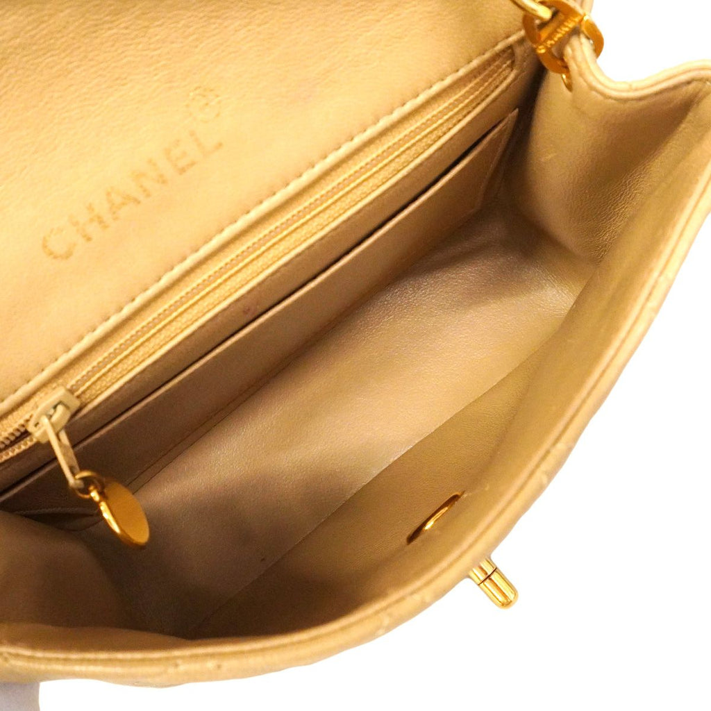 Chanel Shoulder Bag Mini Quilted Lambskin Beige Gold — view 4