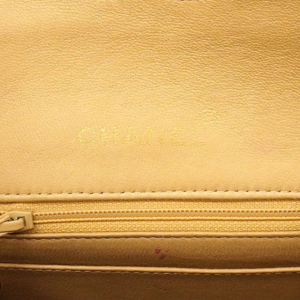 Chanel Shoulder Bag Mini Quilted Lambskin Beige Gold — view 5
