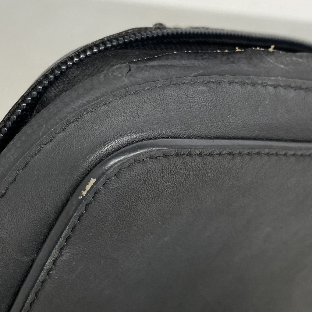 Louis Vuitton Belt Bag Asymmetrical Black — view 8