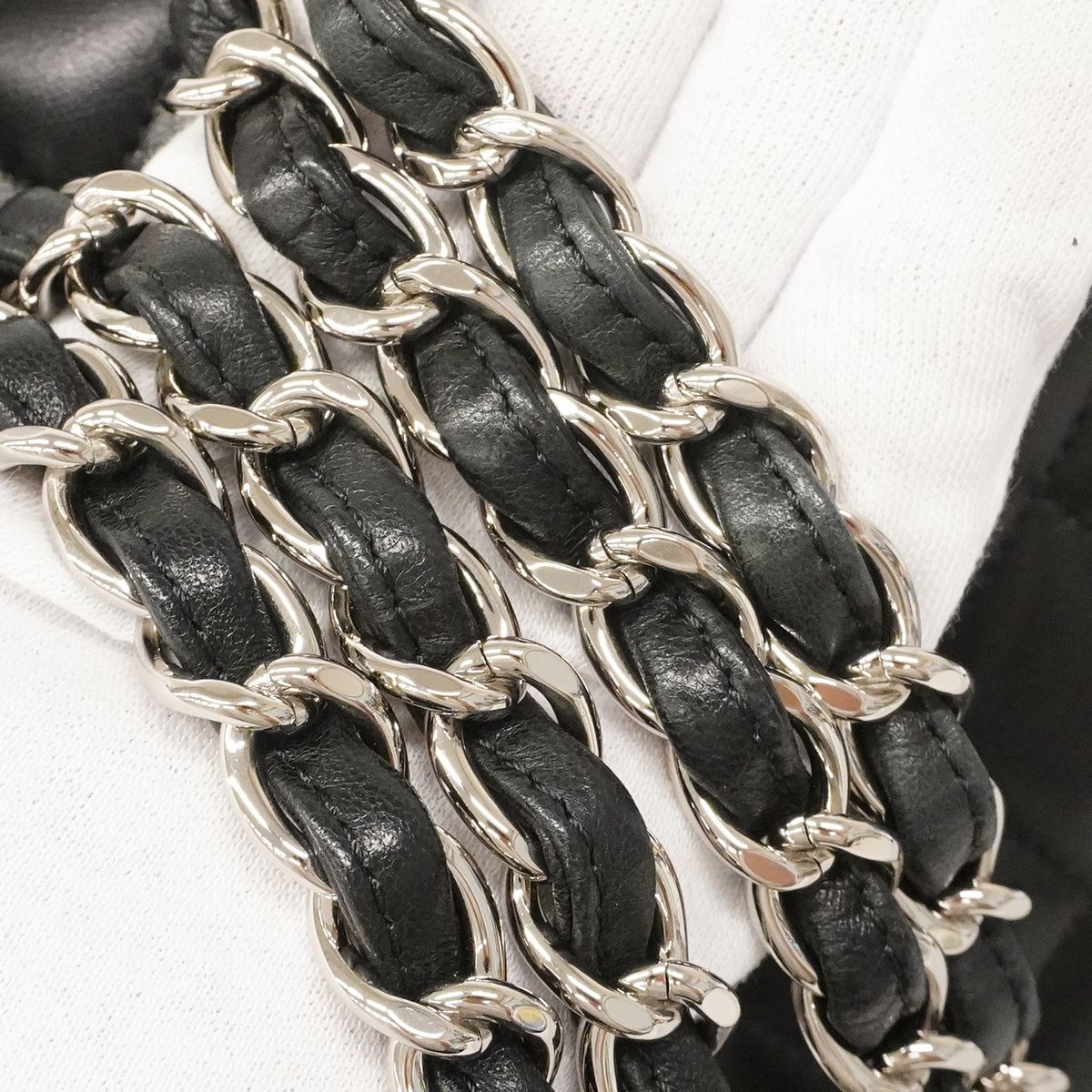 Chanel Shoulder Bag Maxi Quilted Lambskin Black Silver — view 7